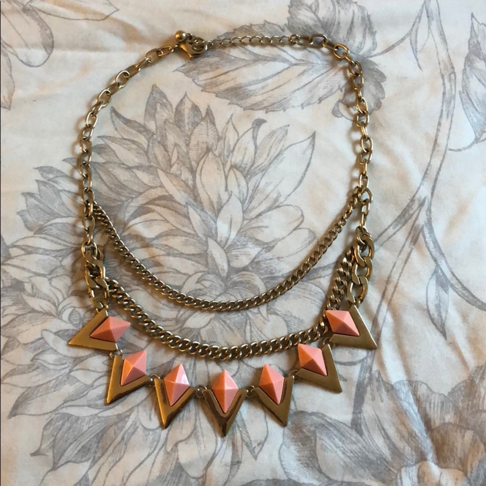 💍Gold and coral costume necklace